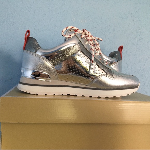Michael Kors Maddy Trainer - Silver - Picture 2 of 7